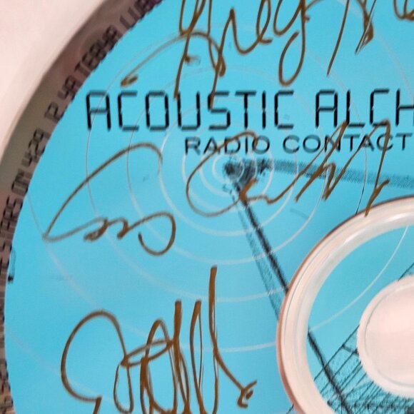 CD ONLY Acoustic Alchemy Radio Contact Signed Autographed 2003 Higher Octave - Picture 3 of 7